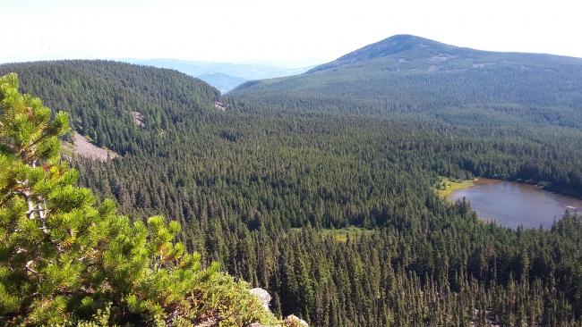 Rainy Lake from Green Point Mountain