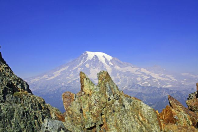 At Pinnacle ridge saddle looking north to Mt Rainier and Lil Tahoma