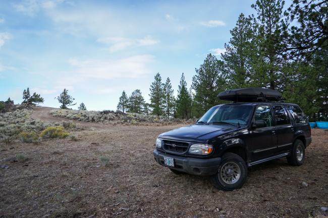 Pine mountain Trailhead parking area