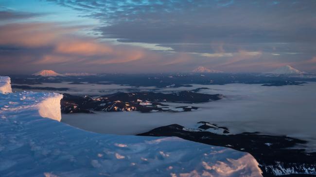 Washington Volcanoes from Mt Hood