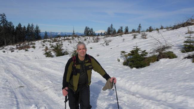 K7ATN with Mt. St. Helens in background.