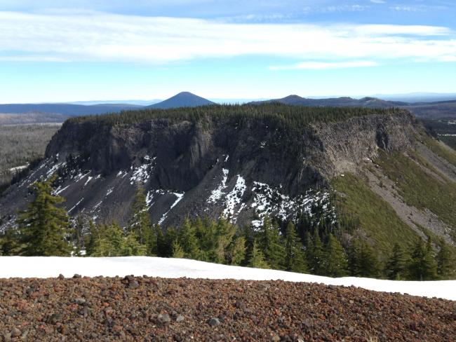 Hayrick Butte from Hoodoo Butte which we activated later that day