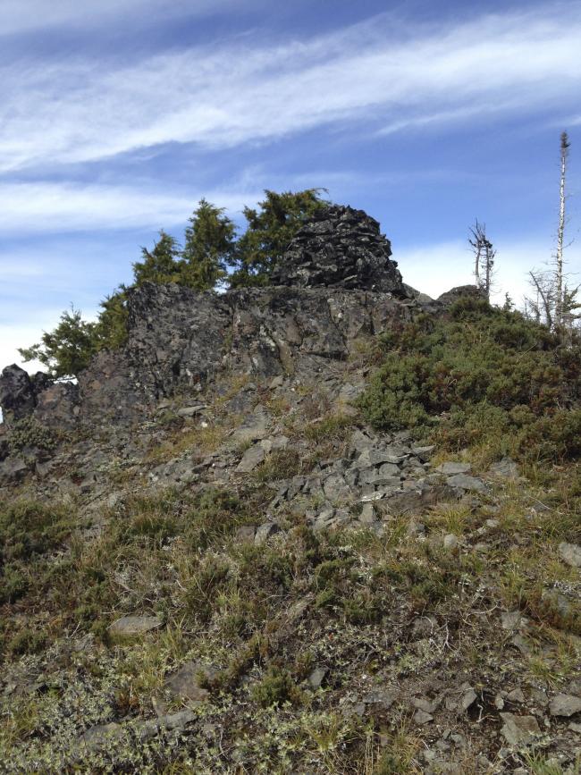 View of Schreiner summit and cairn