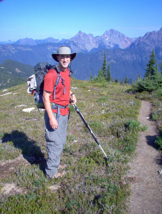 W7TAO starting the downclimb - Northeast ridge trail Cowap Peak