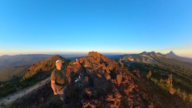 WA7JNJ & NN7M on summit as sun was setting...