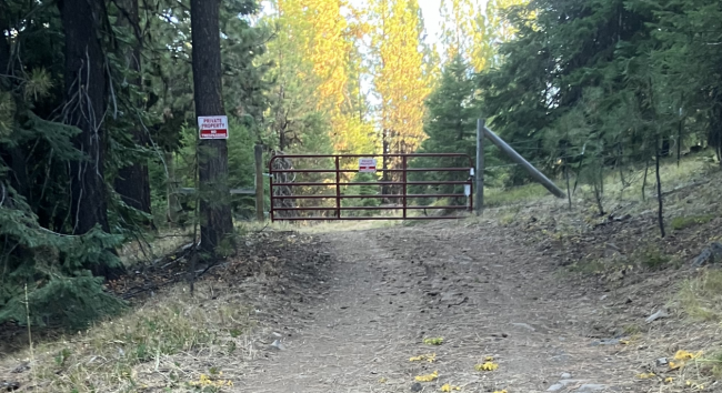 No Tresspassing Gate